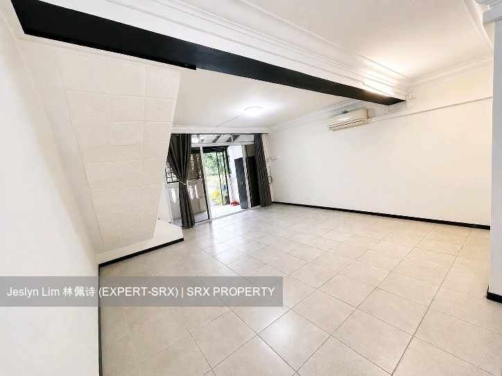 Stirling Road (D3), Terrace #562541681